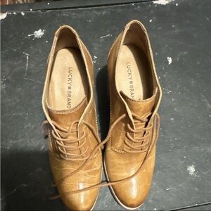 Lucky Brand Women's Tan Lace-Up Boots